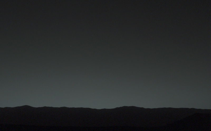 Illustration for article titled Curiosity captures its first photo of Earth from the surface of Mars